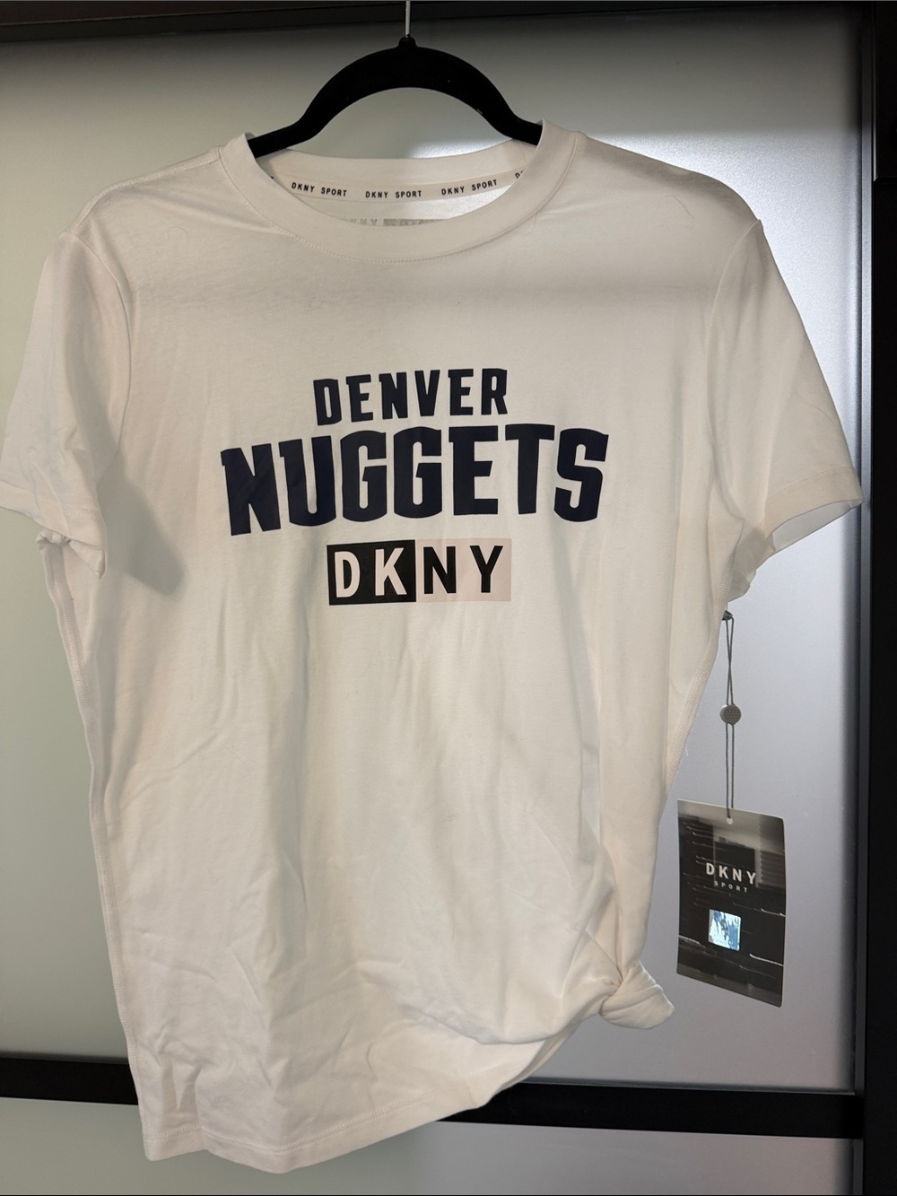 DKNY White Denver Nuggets Graphic Short Sleeve Tee small women’s S NWT